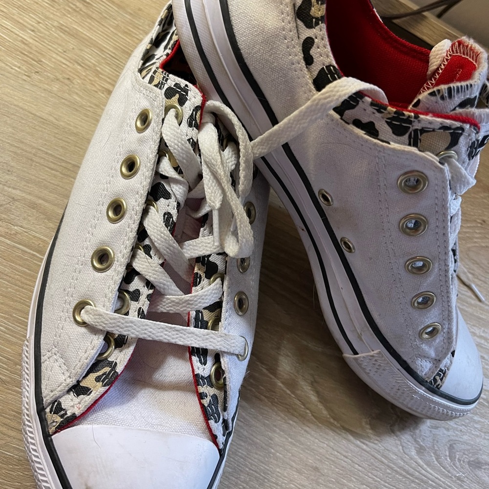 Converse Leopard Print